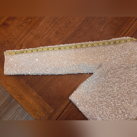 House of Harlow 1960 Cream Sequined Cardigan Size S NWOT - Picture 12 of 13